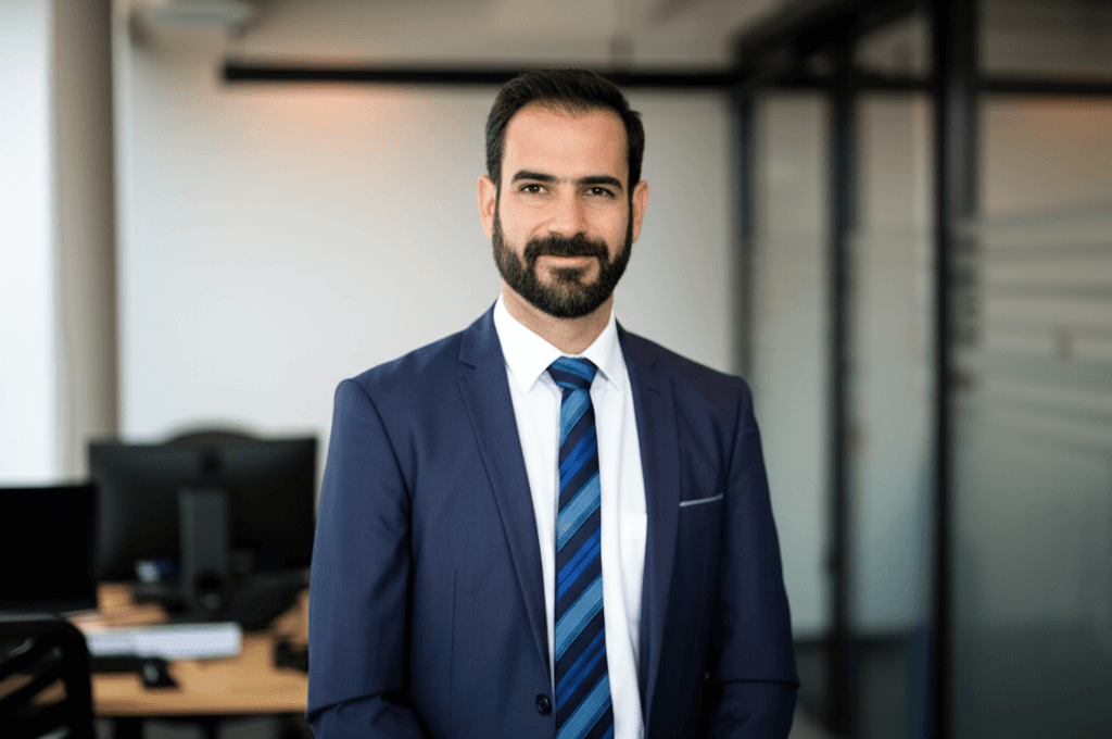 Профессиональный исполнитель услуг